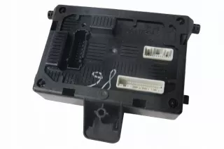 8200652286 Блок предохранителей Renault Clio 3 Арт e3083382, вид 2