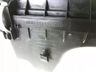 17705-0T060 17750-0T010 17812-37030 17701-0T130 Корпус воздушного фильтра Toyota Auris 2 Арт e3153232, вид 9