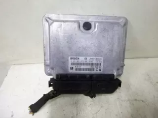 0281001873 E2T36583 Блок управления двигателем Opel Vectra B Арт e3442866, вид 1