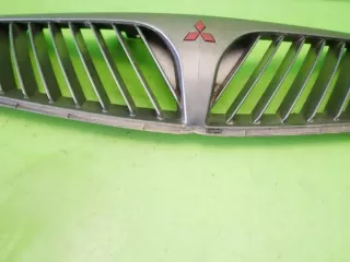  Решетка радиатора Mitsubishi Carisma Арт e3551496, вид 4