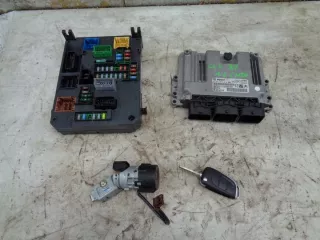 9805947680 9665547480 0281019819 Блок управления двигателем Citroen C4 2 Арт e3660962, вид 1