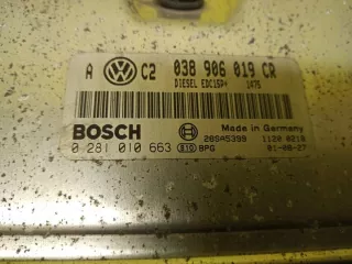 0281010663 Блок управления двигателем Volkswagen Golf 4 Арт e3665239, вид 3