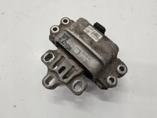 1K0199555AT Подушка крепления КПП Volkswagen Passat B7 Арт e3671797, вид 1
