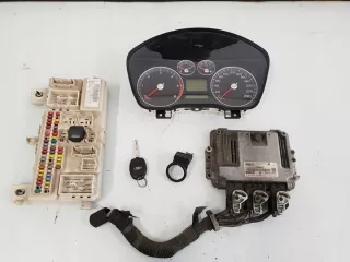 6M51-12A650-CG Блок управления двигателем Ford Focus 2 Арт e3750218, вид 1