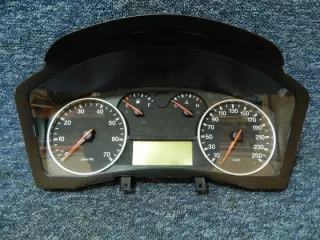 51735924 Щиток приборов (приборная панель) Fiat Croma 2 Арт e3790530, вид 1