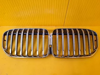 8494818 8494817 Решетка радиатора BMW 7 G11/G12 Арт e3859430, вид 1