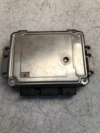 6M61-12A650-BB Блок управления двигателем Mazda 3 BK Арт e3886858, вид 3