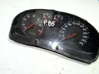 3B0919881F Щиток приборов (приборная панель) Volkswagen Passat B5 Арт e3904205, вид 2