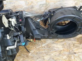 4B1820005F Отопитель в сборе (печка) Audi A6 C5 (S6,RS6) Арт e4045596, вид 4