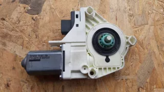 4F0959801F Моторчик стеклоподъемника Audi A6 C6 (S6,RS6) Арт e4190432, вид 2