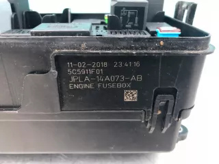 JPLA-14A073-AB Блок предохранителей Land Rover Discovery 5 Арт e4281061, вид 3