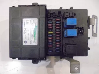 5WK48542 Блок предохранителей Nissan Primera 11 Арт e4285373, вид 2