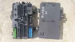 5DK008669-30 Блок предохранителей Opel Astra H Арт e4286900, вид 1