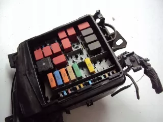  Блок предохранителей Fiat Panda 2 Арт e4617641, вид 3