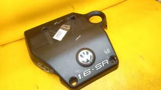 06A103925AC Декоративная крышка двигателя Audi A3 8L Арт e4636613, вид 1