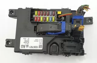 13367921 Блок предохранителей Opel Corsa D Арт e4693975, вид 1