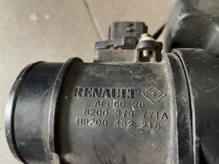 8200545837 8200373771A 1860B466 1860B46600 Корпус воздушного фильтра Renault Laguna 3 Арт e4746132, вид 2