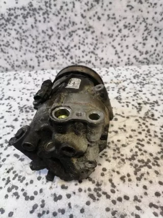 401351739 Компрессор кондиционера Opel Astra J Арт e4861739, вид 2