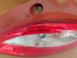  Фонарь задний правый Mazda 2 DE Арт e4889488, вид 4