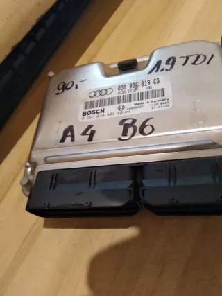 038906019CG 0281010406 Блок управления двигателем Audi A4 B6 Арт e4896799, вид 1