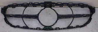 2058800607 Решетка радиатора Mercedes C W205 Арт e4946839, вид 2