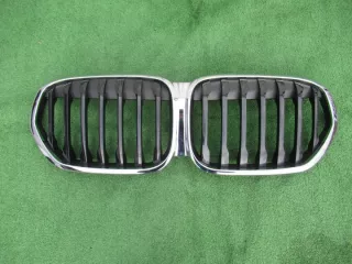 8080619 51138080619 Решетка радиатора BMW X1 F48 Арт e4999216, вид 2
