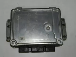0281012530 6M61-12A650-BB 6M6112A650BB Блок управления двигателем Mazda 3 BK Арт e5044371, вид 3