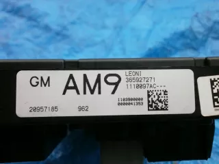 20957185 Блок предохранителей Opel Zafira C Арт e5115310, вид 3