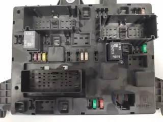 13302300 13302300QP Блок предохранителей Opel Astra J Арт e5229498, вид 2