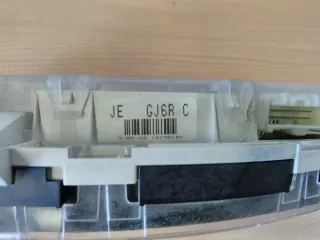 JEGJ6RC Щиток приборов (приборная панель) Mazda 6 1 Арт e5273698, вид 4