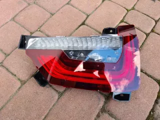 7389606 7389606-04 Фонарь задний правый BMW i3 Арт e5278759, вид 1