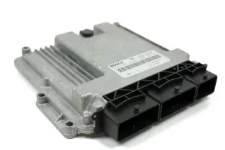 237103984R 0281032700 237103984R, 237107550R Блок управления двигателем Renault Trafic 3 Арт e5483200, вид 1