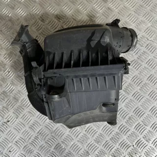 68199048AA Корпус воздушного фильтра Jeep Grand Cherokee IV (WK2) Арт e5551410, вид 1