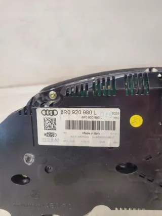 8R0920980L Щиток приборов (приборная панель) Audi Q5 1 Арт e5636448, вид 7
