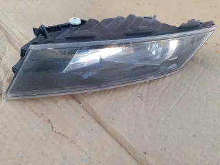 3V0941700 Фара противотуманная правая Skoda Superb 3 Арт e5726607, вид 1