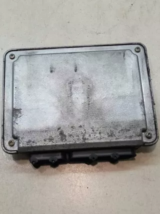038906018AE Блок управления двигателем Volkswagen Golf 4 Арт e5735508, вид 3