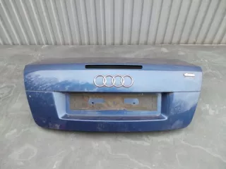 23456889 Крышка багажника (дверь 3-5) Audi A4 B6 Арт e5737566, вид 1