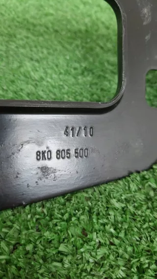 8K0805499 8K0805500 Передняя панель крепления облицовки (телевизор) Audi A4 B8 Арт e5807287, вид 3