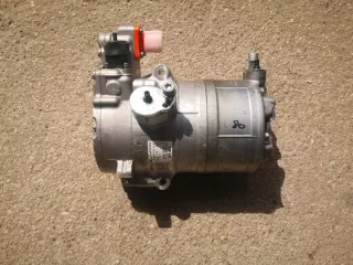 4G0816797E Компрессор кондиционера Audi A6 C7 (S6,RS6) Арт e5862135, вид 2