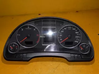 8E0920900R Щиток приборов (приборная панель) Audi A4 B7 Арт e5930722, вид 1