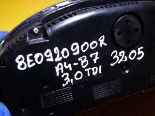 8E0920900R Щиток приборов (приборная панель) Audi A4 B7 Арт e5930722, вид 7