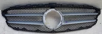 2058805603 Решетка радиатора Mercedes C W205 Арт e6028027, вид 2