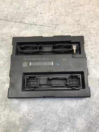 8K0907064M Блок комфорта Audi A4 B8 Арт e6102194, вид 2