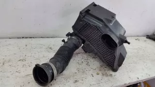 165001258R Корпус воздушного фильтра Renault Clio 4 Арт e6183556, вид 3