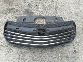 623105615R 93450928 Решетка радиатора Opel Vivaro B Арт e6183816, вид 1