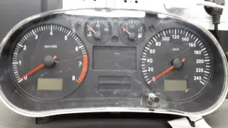 110080074014 Щиток приборов (приборная панель) Seat Toledo 2 Арт e6237983, вид 1