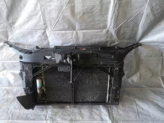 czesci_140_3 Передняя панель крепления облицовки (телевизор) Mazda 3 BK Арт e6306749, вид 1