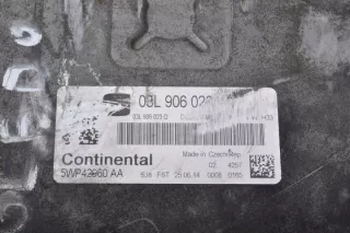 03L906023Q Блок управления двигателем Seat Toledo 4 Арт e6355307, вид 4