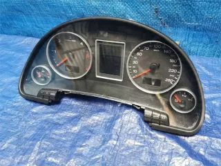 8E0920932K Щиток приборов (приборная панель) Audi A4 B7 Арт e6355622, вид 3