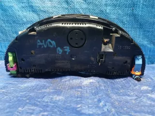 8E0920932K Щиток приборов (приборная панель) Audi A4 B7 Арт e6355622, вид 4